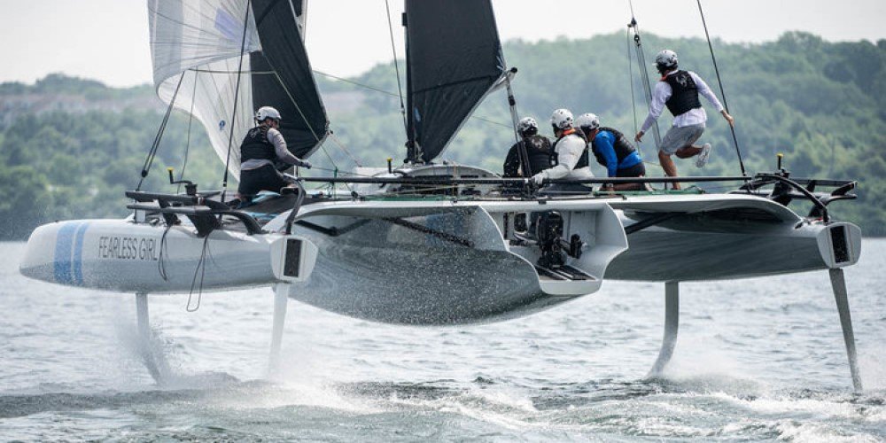 Tf10 Foiling Trimaran Foiling Multihulls Dna Performance Sailing